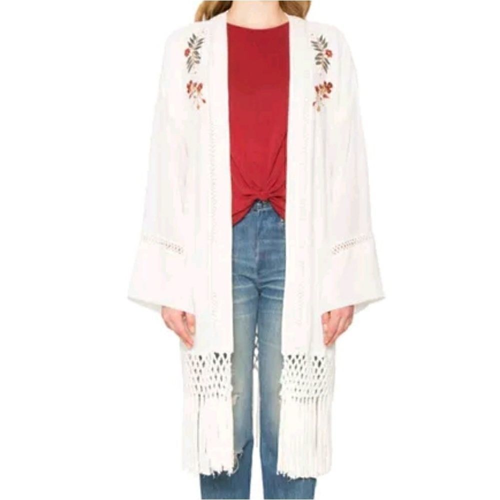 Willow and Clay Boho fringed Kimono